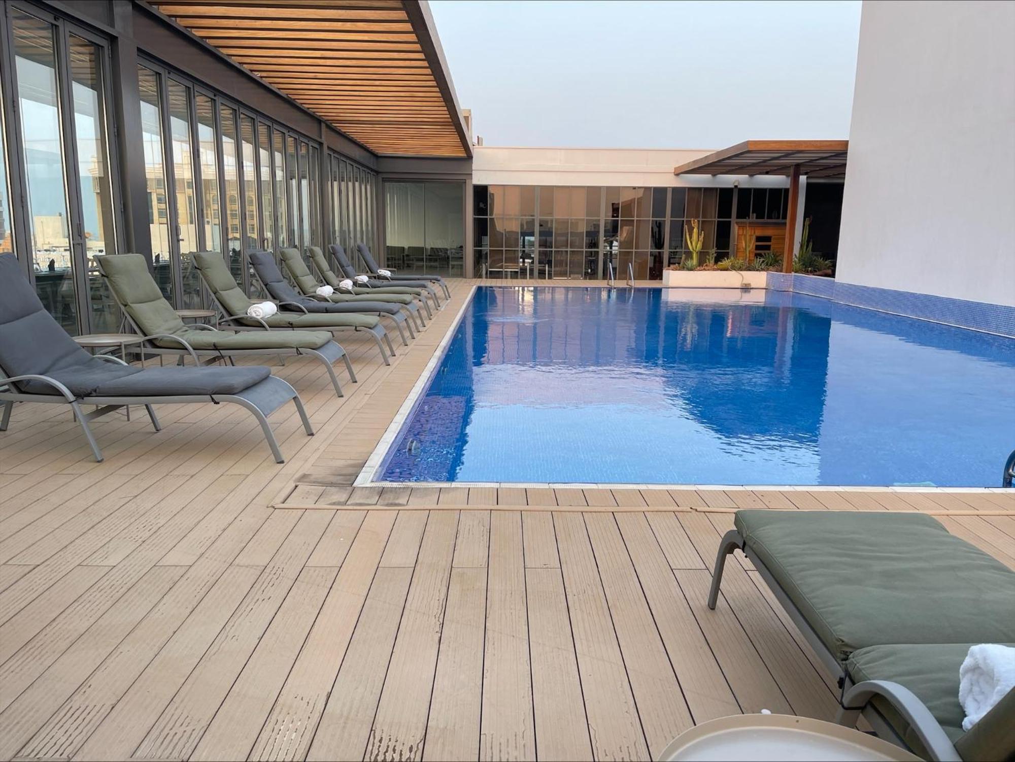 K108 Hotel Доха Екстериор снимка