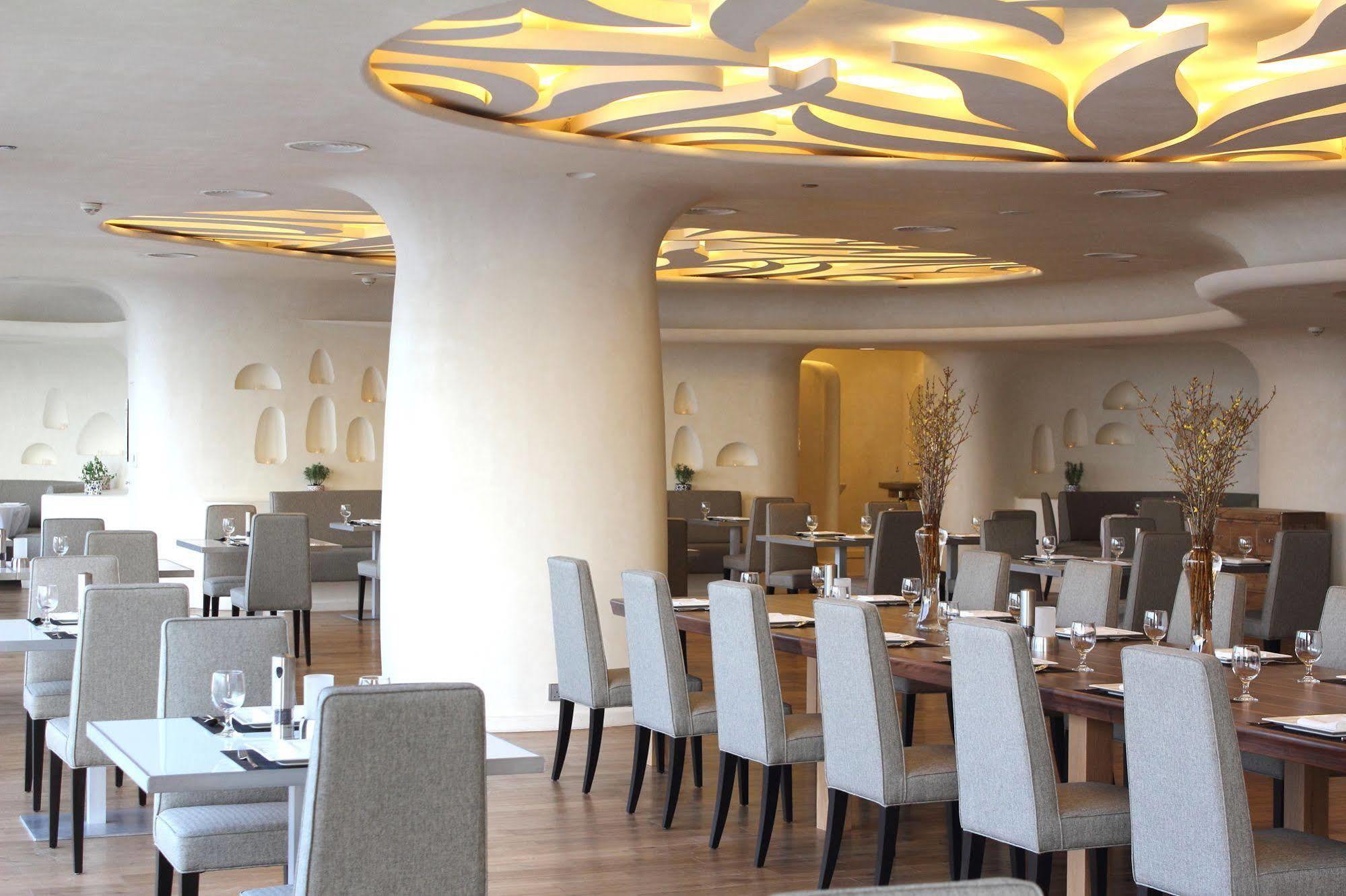 K108 Hotel Доха Екстериор снимка