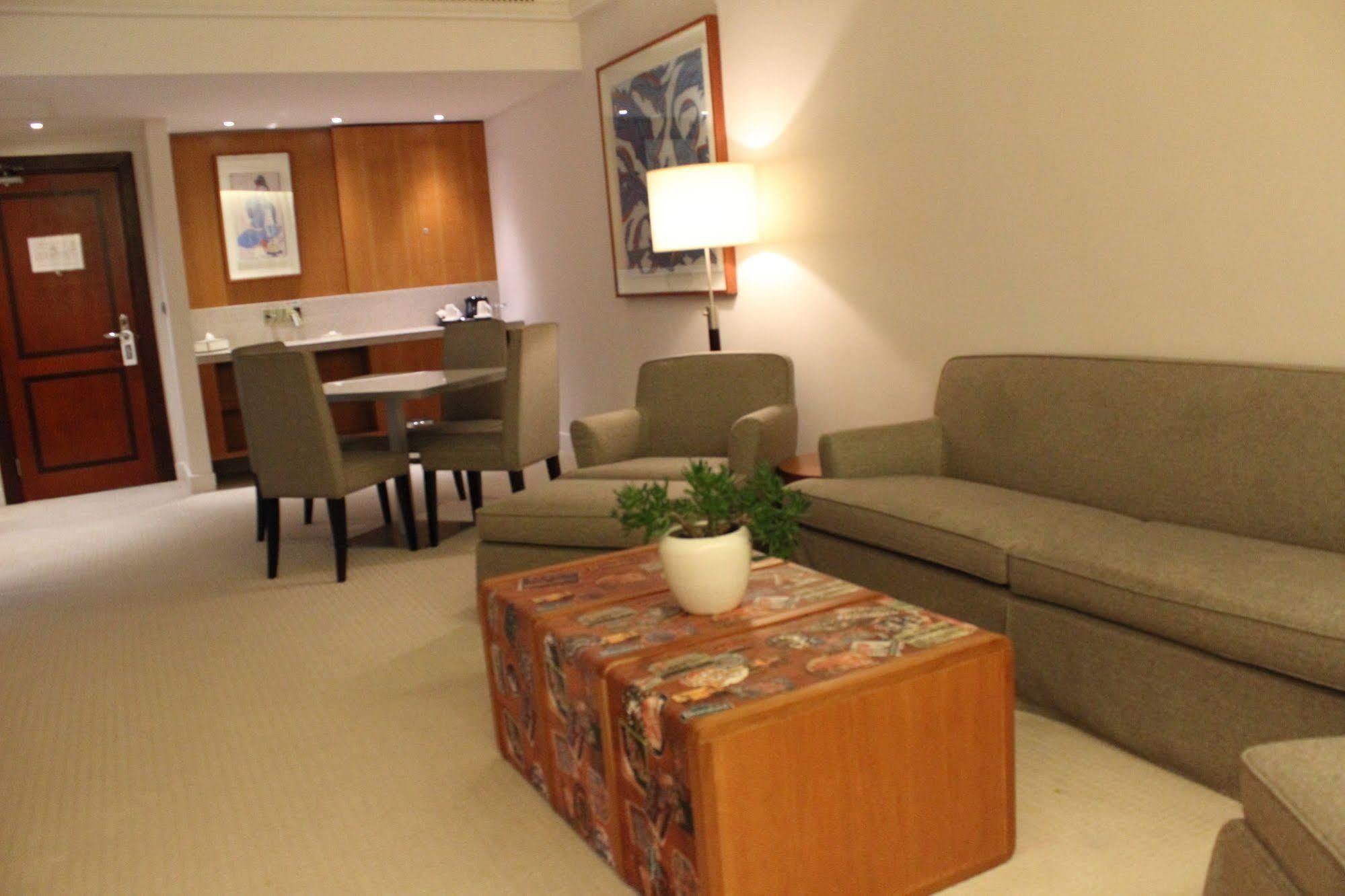 K108 Hotel Доха Екстериор снимка