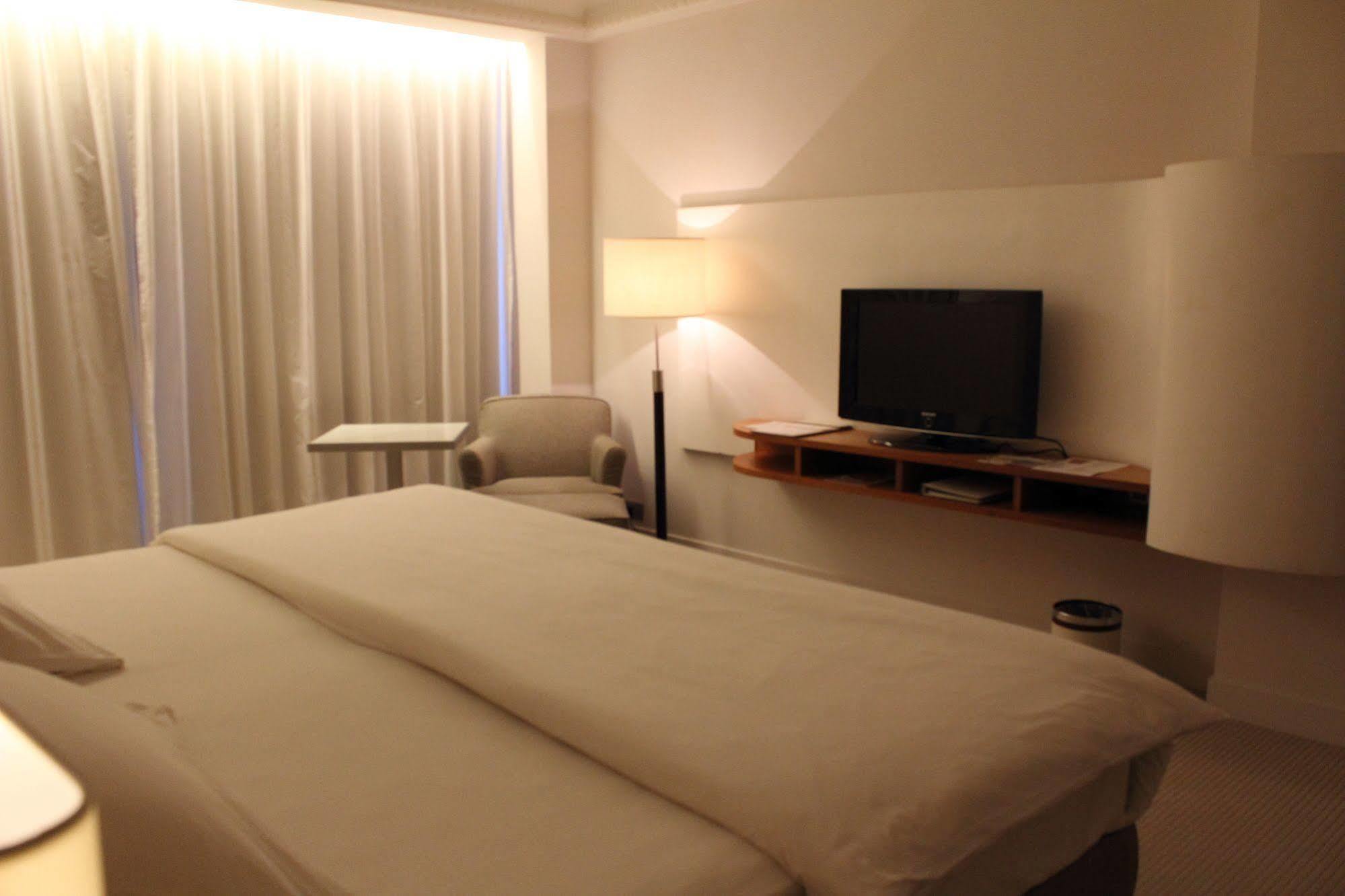 K108 Hotel Доха Екстериор снимка