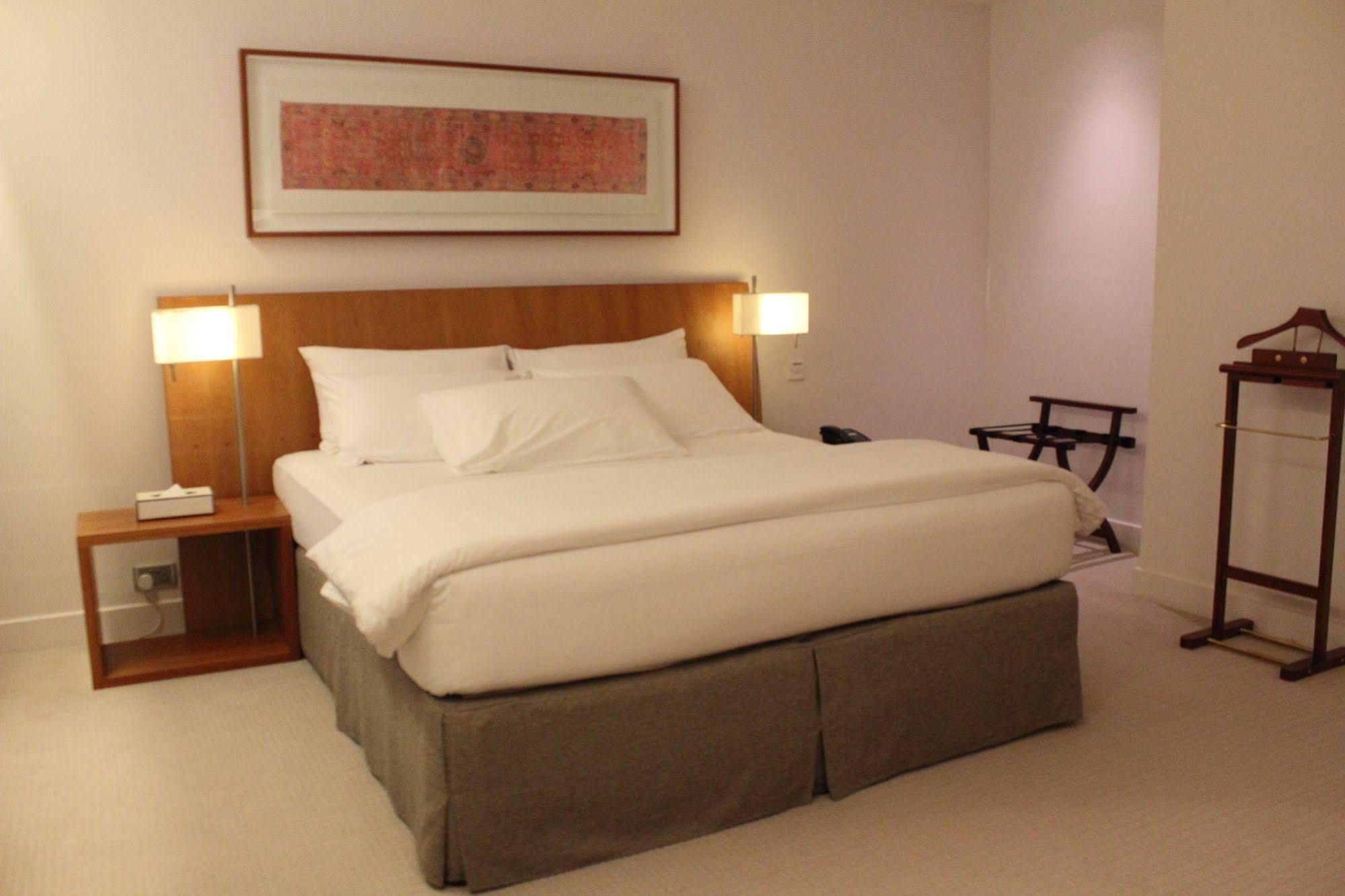 K108 Hotel Доха Екстериор снимка